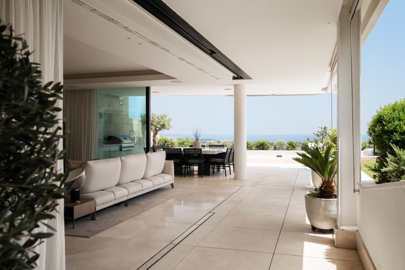 Grand View-3