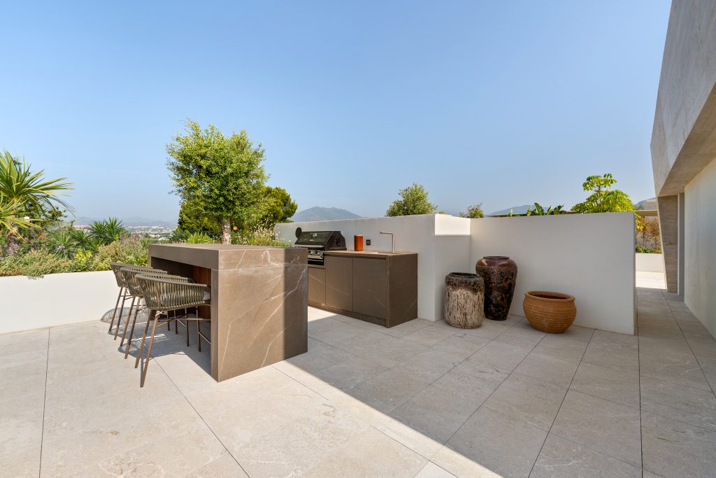 Skyvilla 6-48