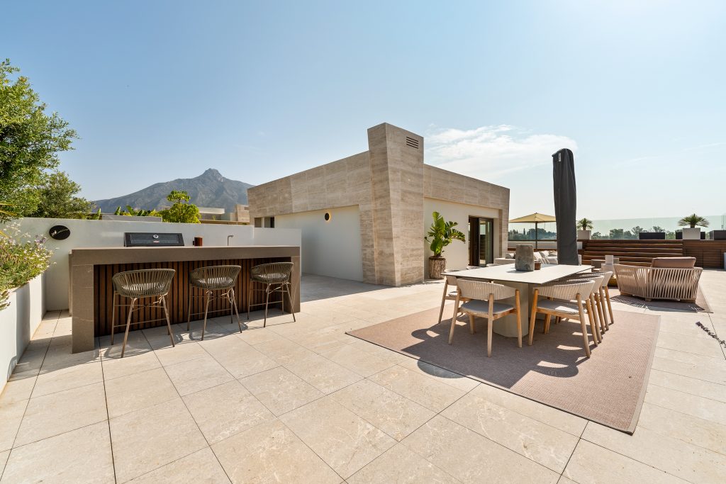 Skyvilla 6-49