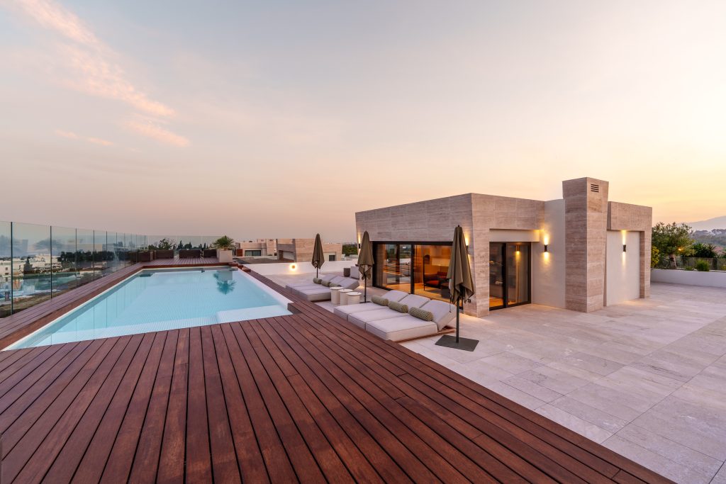 Skyvilla 6-28