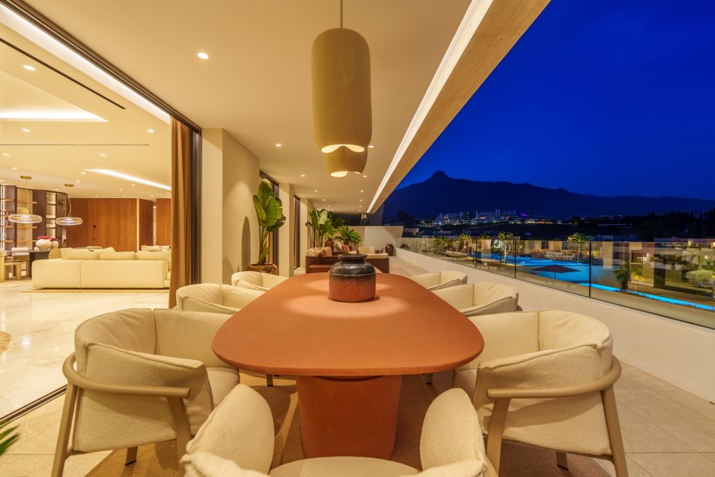 Skyvilla 6-33